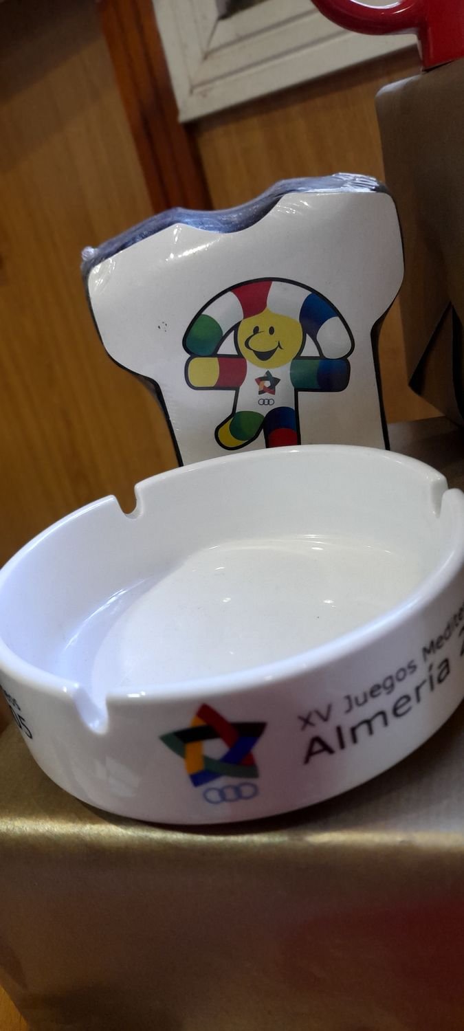 Cenicero de ceramica almeria 2005 - Imagen 3