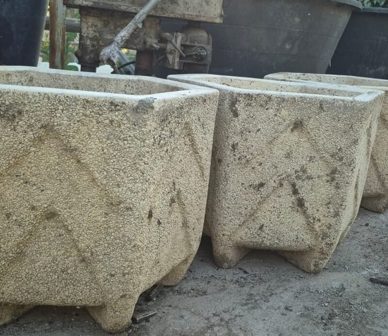 Maceteros exagonal de piedra