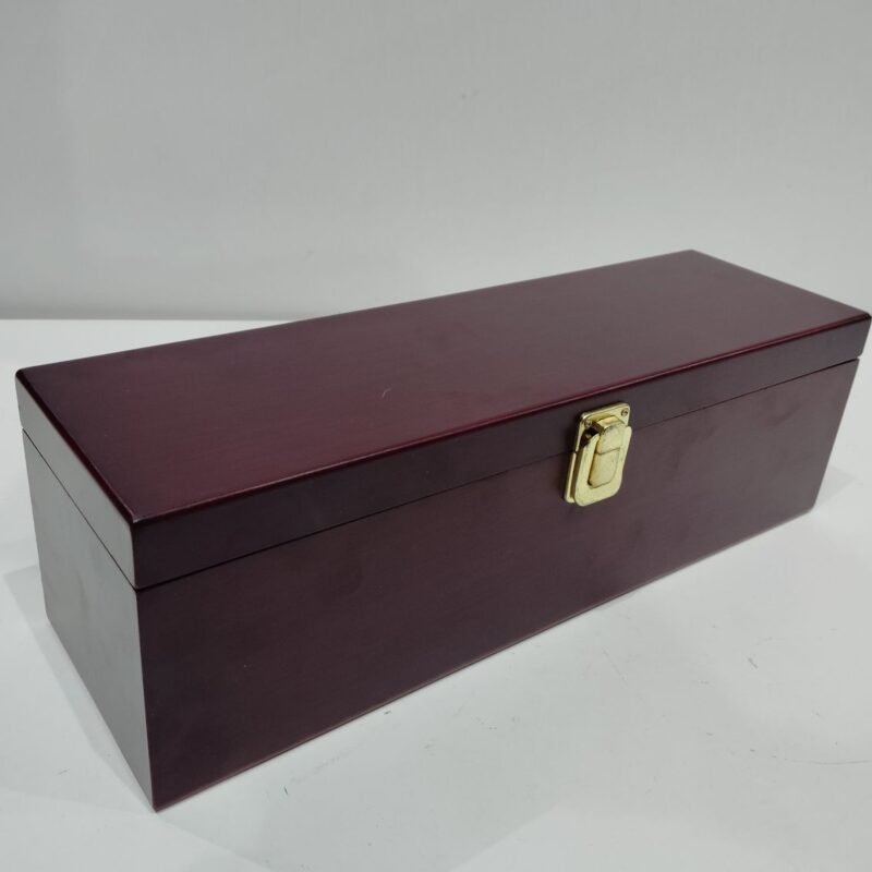 caja de madrera con sacacorchos sumiller