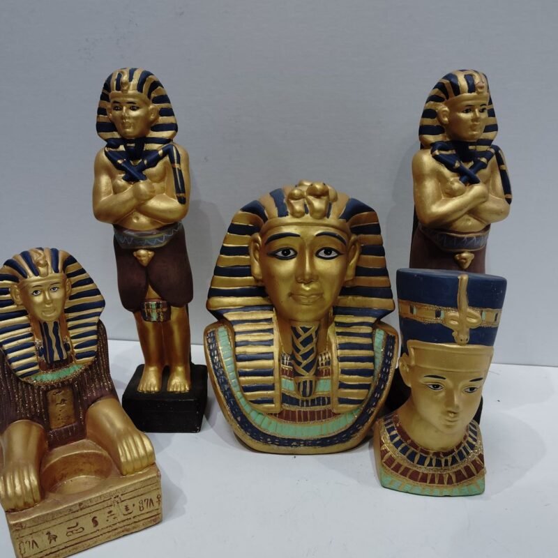 Juego completo de figuras egipcias de ceramica